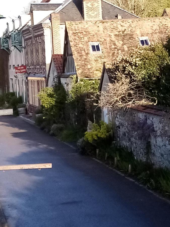 Les 3 Mesanges Lägenhet Giverny Exteriör bild